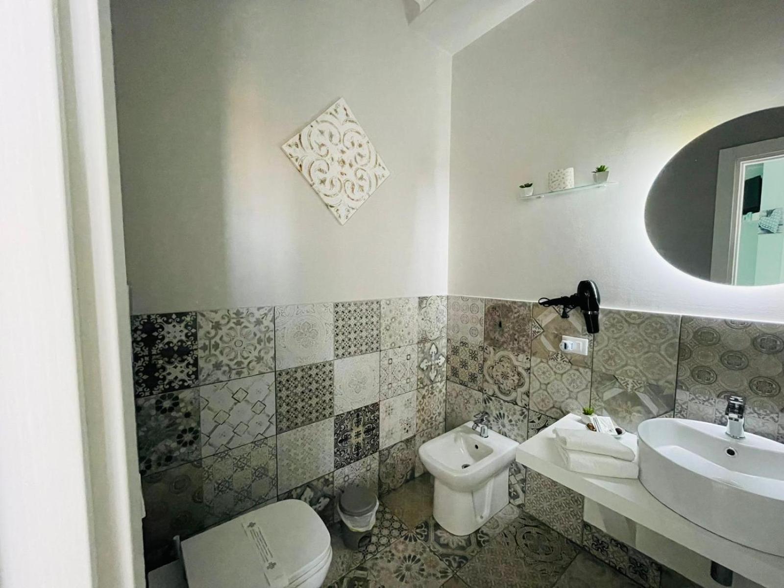 ニコロージ La Dama Dell'Etna Bed & Breakfast エクステリア 写真
