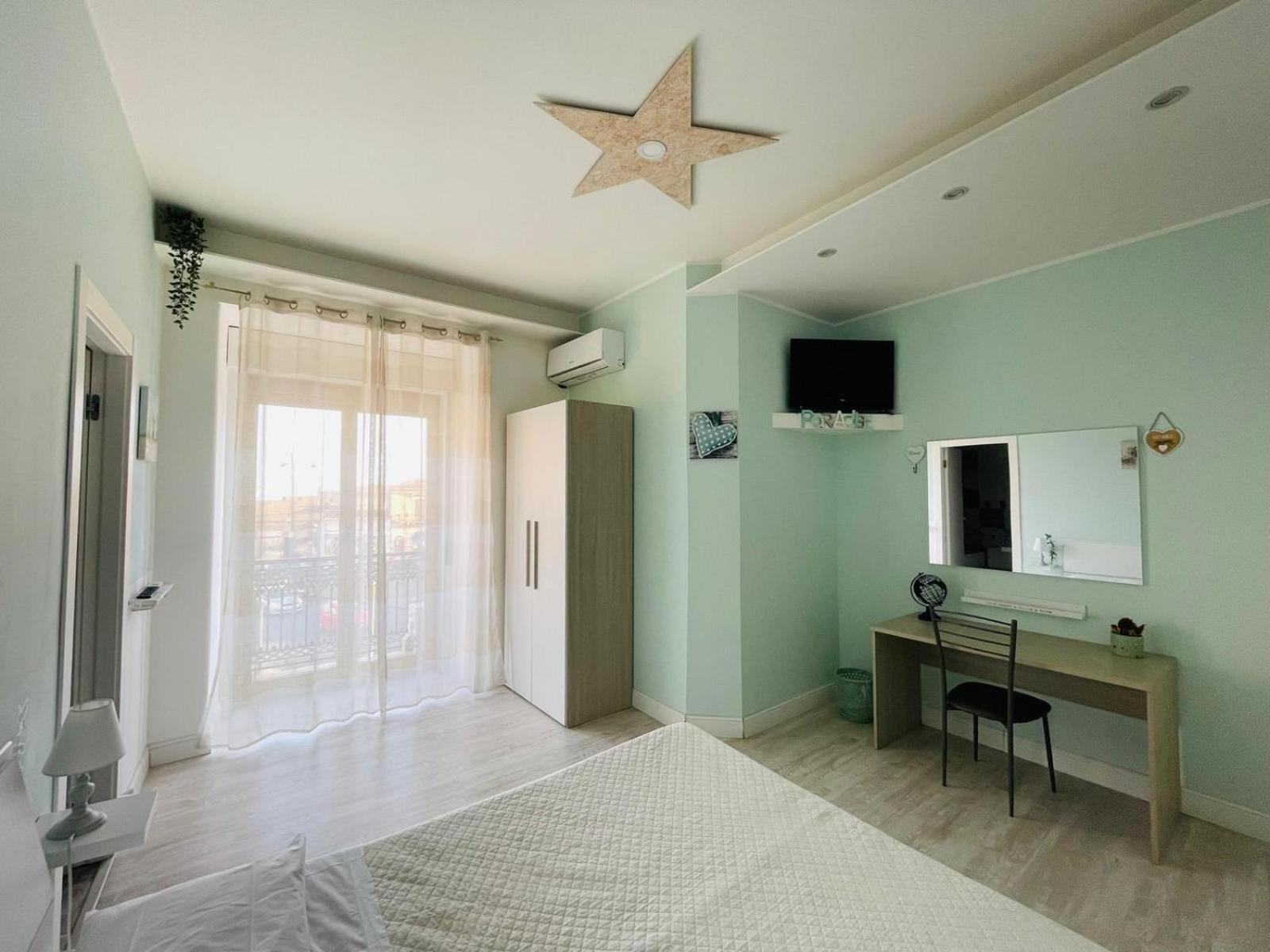 ニコロージ La Dama Dell'Etna Bed & Breakfast エクステリア 写真