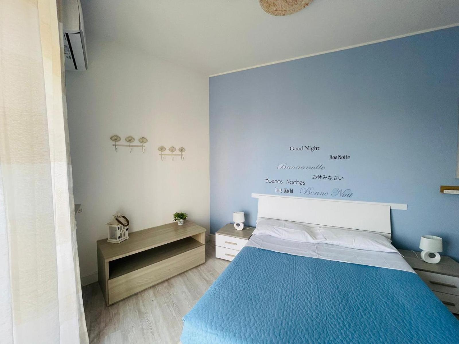 ニコロージ La Dama Dell'Etna Bed & Breakfast エクステリア 写真