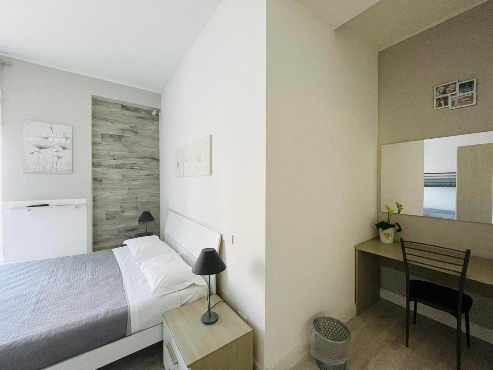 ニコロージ La Dama Dell'Etna Bed & Breakfast エクステリア 写真